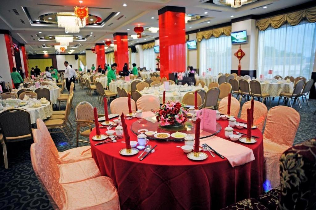 Hotel Aifa Labuan Buitenkant foto