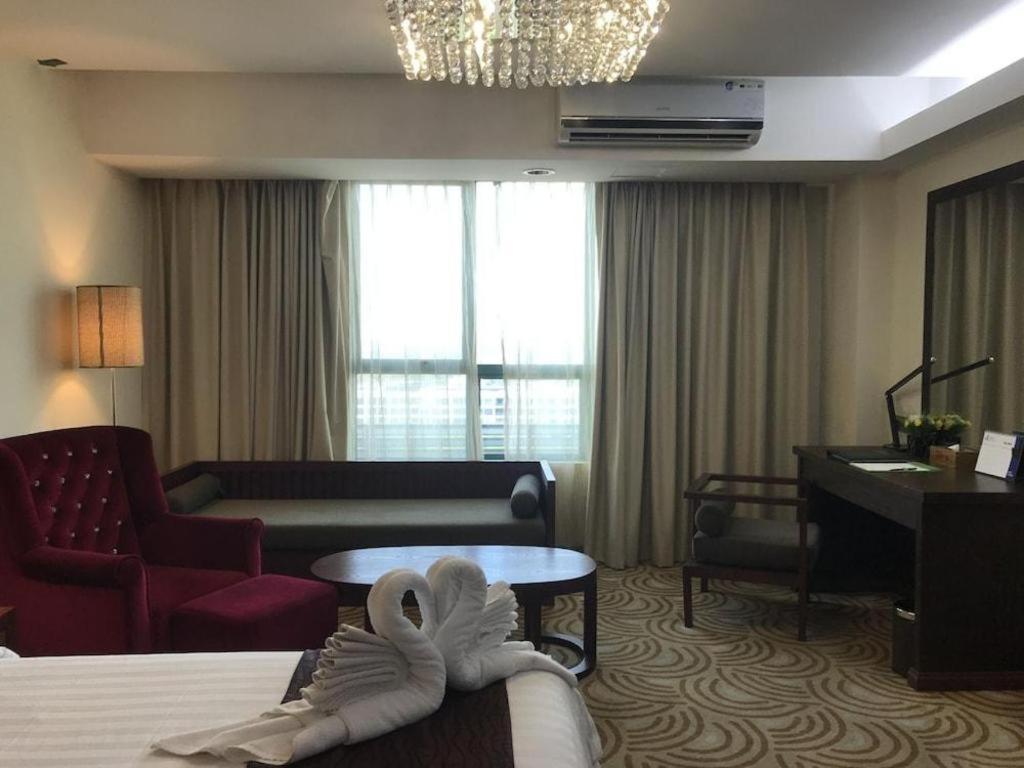 Hotel Aifa Labuan Buitenkant foto