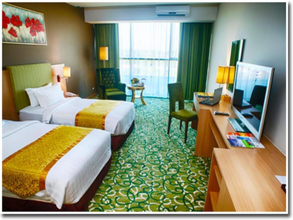 Hotel Aifa Labuan Buitenkant foto