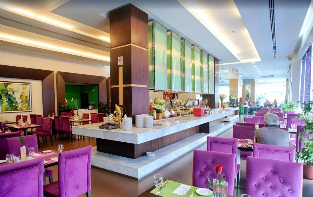 Hotel Aifa Labuan Buitenkant foto